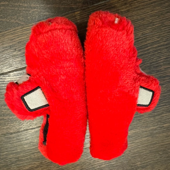 Fire truck slippers. Toddler size 9/10. - Picture 4 of 9